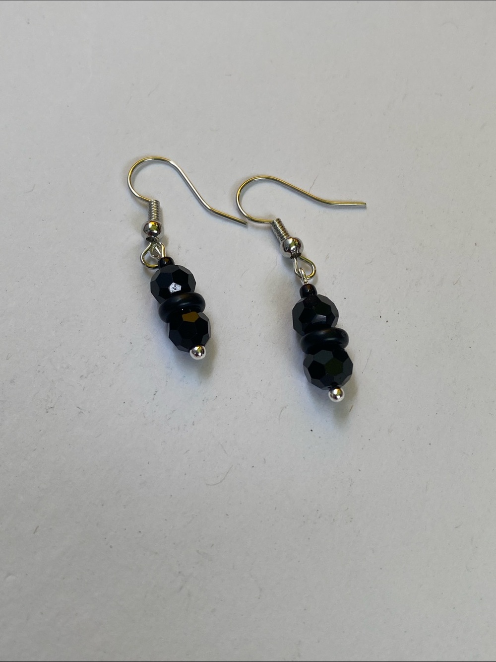 Women’s Black Bead Drop Earrings - Classic Everyday Style